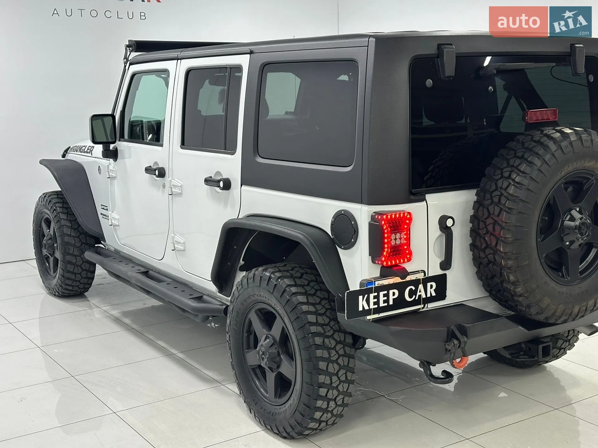 2017 Jeep Wrangler - мініатюра 13
