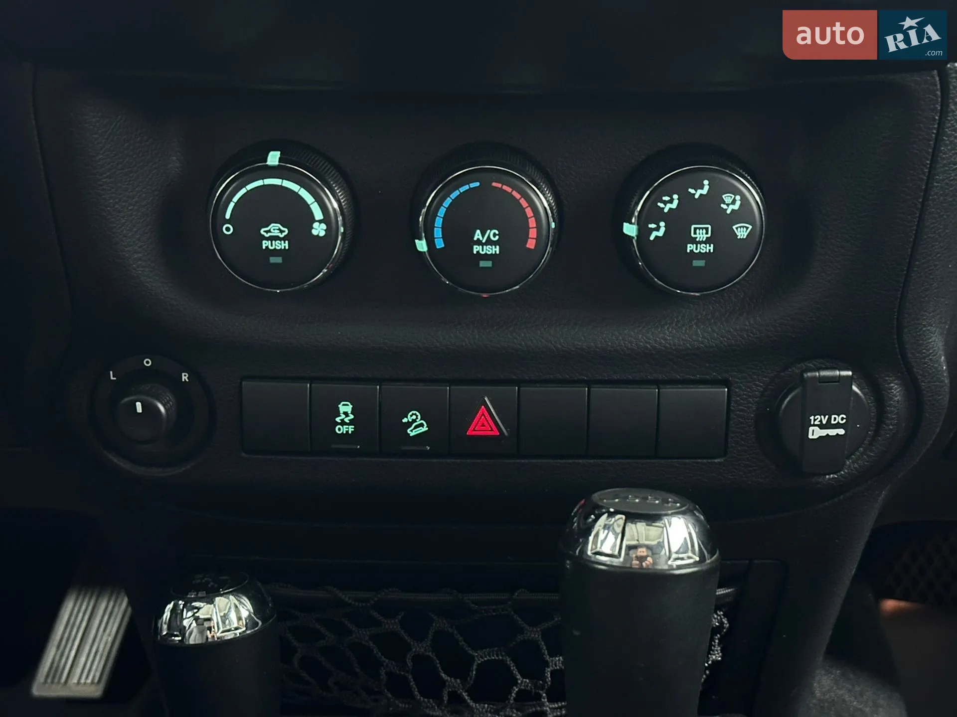 2017 Jeep Wrangler - мініатюра 33