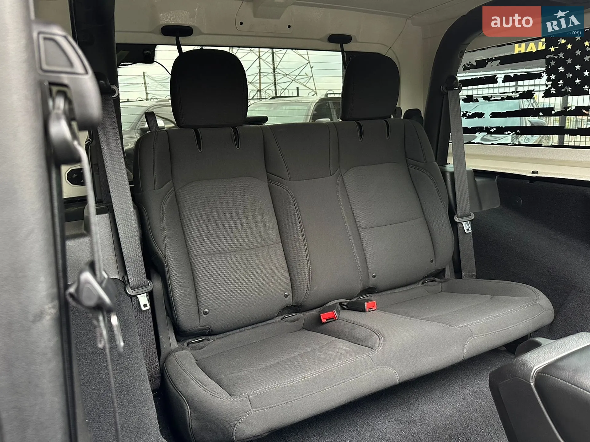 2019 Jeep Wrangler - мініатюра 15