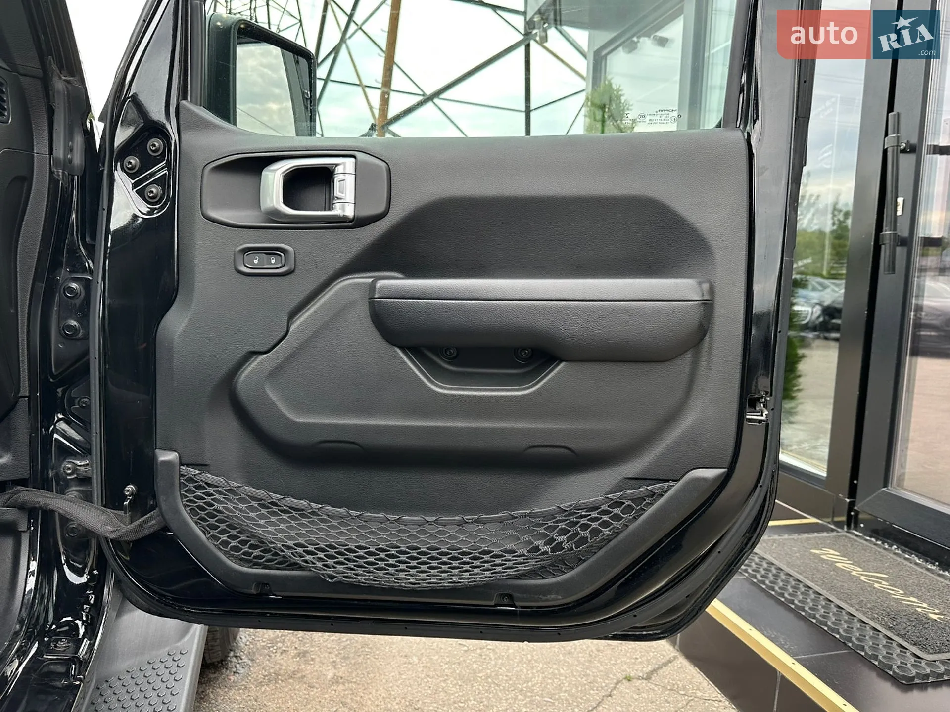 2019 Jeep Wrangler - мініатюра 20