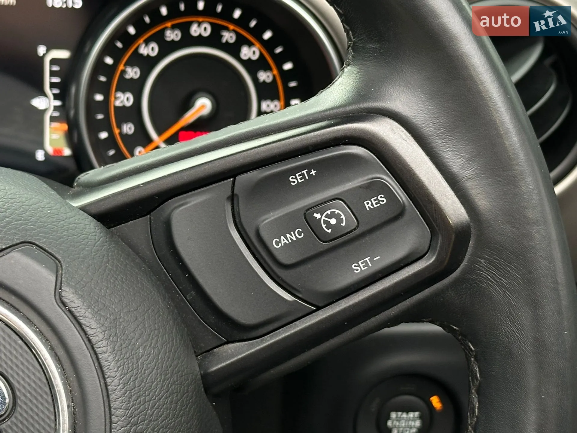 2019 Jeep Wrangler - мініатюра 25