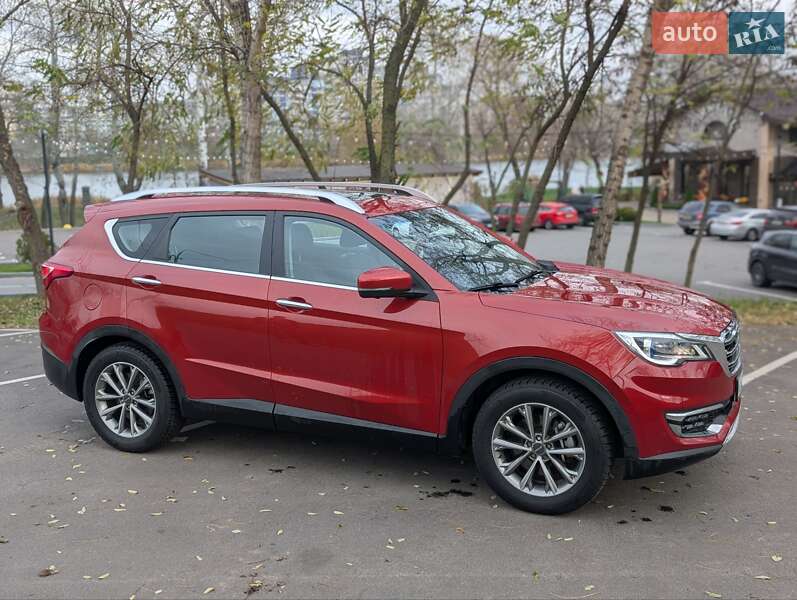 Внедорожник / Кроссовер Jetour X70 2021 в Киеве