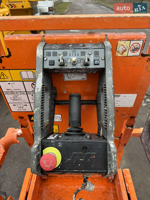 Ножичний підйомник JLG 1230ES 2016 в Києві фото 4 Ножичний підйомник JLG 1230ES 2016 в Києві