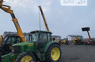 Трактор сельскохозяйственный John Deere 6220 Premium 2005 в Луцке