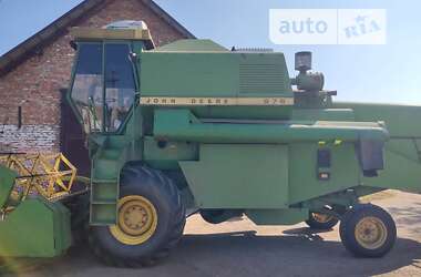 Комбайн зерноуборочный John Deere 975 1984 в Червонограде