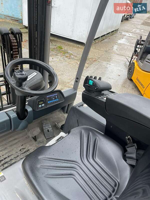 Электротележка Jungheinrich EFG 2019 в Ужгороде фото 4 Электротележка Jungheinrich EFG 2019 в Ужгороде