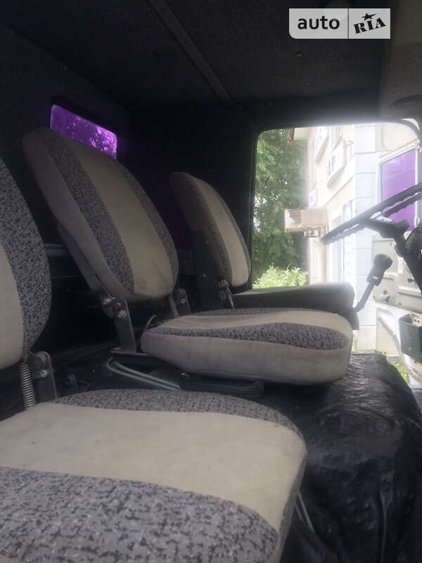 Тягач КамАЗ 4425 1994 в Сторожинце фото 12 Тягач КамАЗ 4425 1994 в Сторожинце