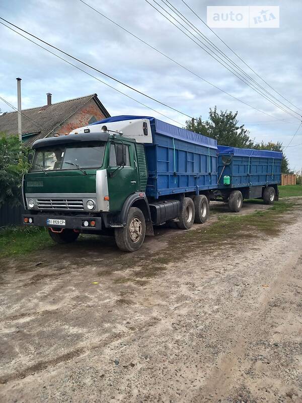 Зерновоз КамАЗ 5320 1990 в Миргороде