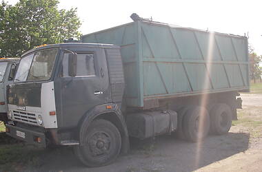 Зерновоз КамАЗ 53211 1991 в Курахово