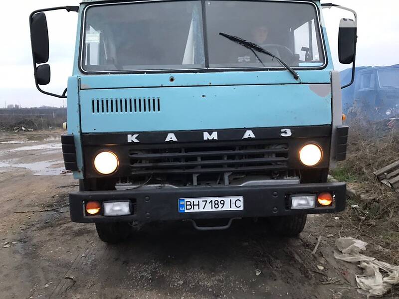 Контейнеровоз КамАЗ 53212 1981 в Одессе