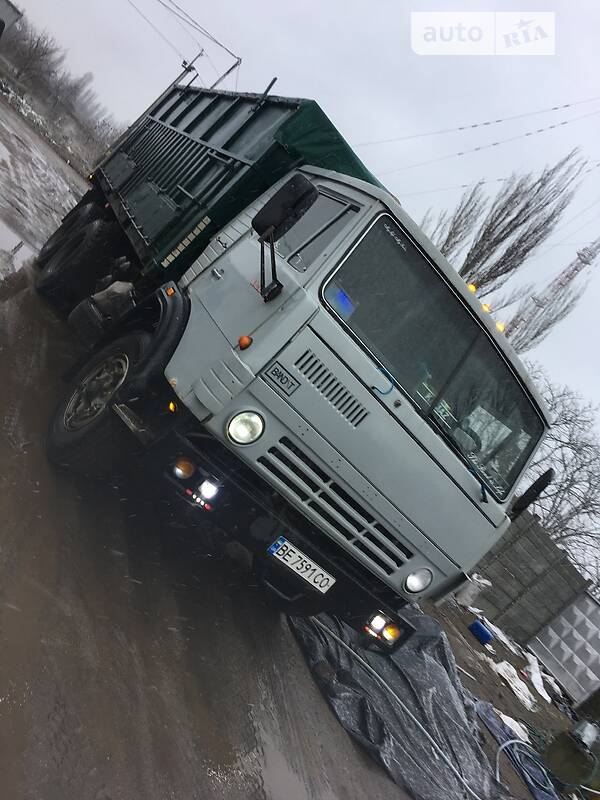 Контейнеровоз КамАЗ 53212 1995 в Николаеве