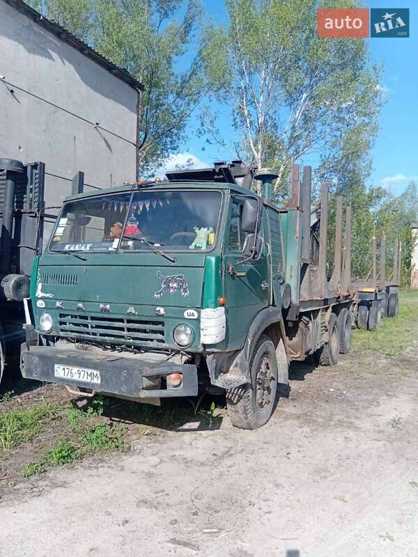Лісовоз / Сортиментовоз КамАЗ 53212 1996 в Чернігові