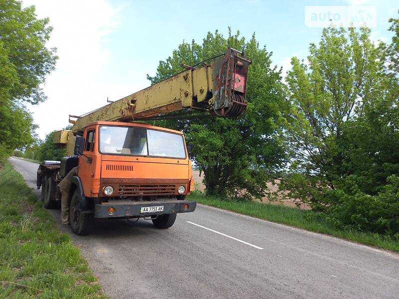 Автокран КамАЗ 53213 1989 в Києві