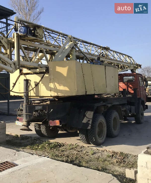 Автокран КамАЗ 53213 1990 в Львові