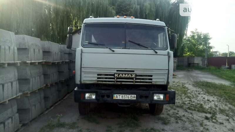 Самосвал КамАЗ 53215 2004 в Ивано-Франковске