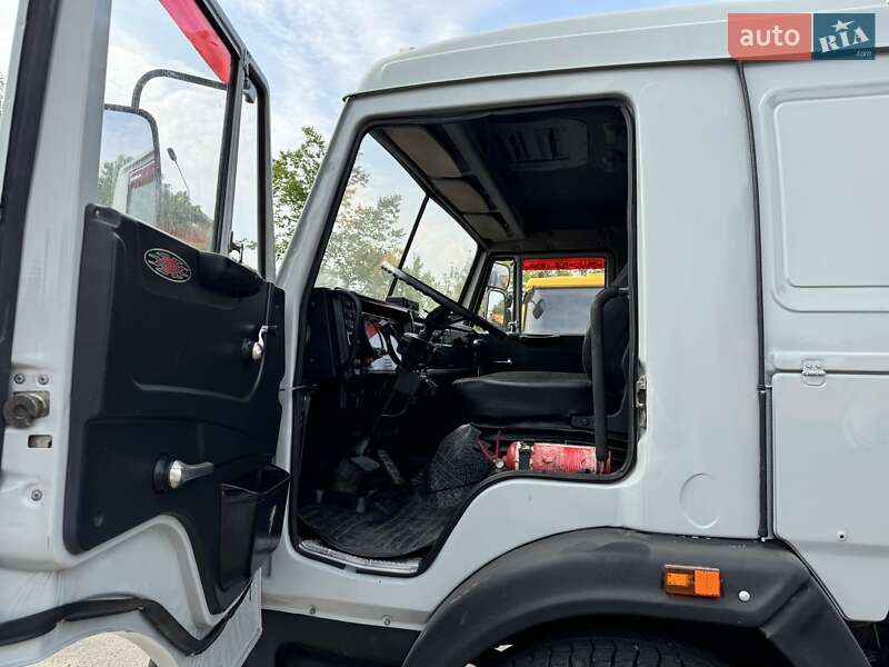 Самосвал КамАЗ 53215 2004 в Гайвороне