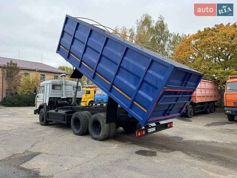 Самосвал КамАЗ 53215 2004 в Гайвороне