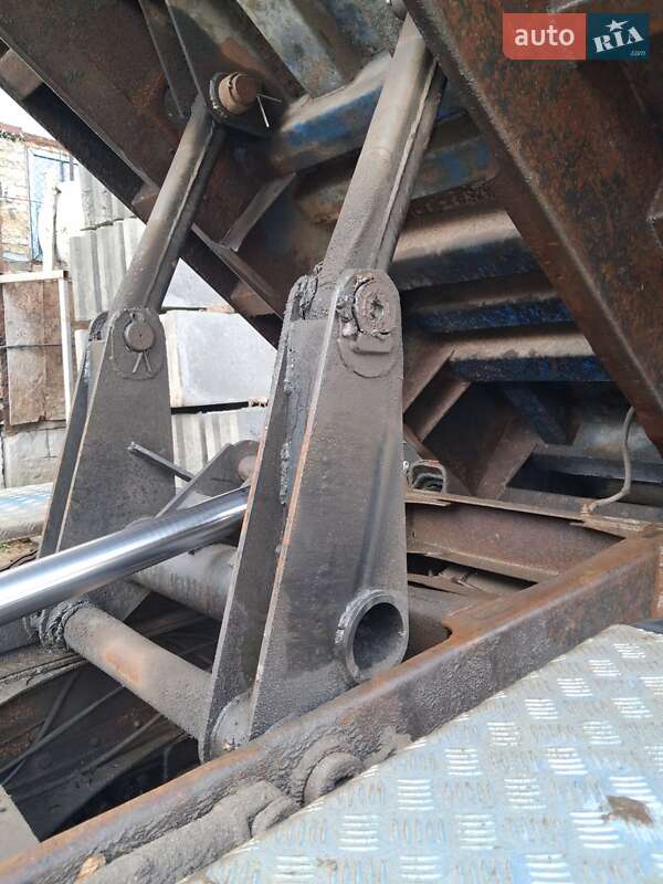 Самосвал КамАЗ 53229 2006 в Ирпене