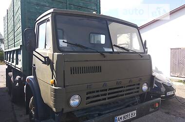 Самосвал КамАЗ 55102 1990 в Коростене