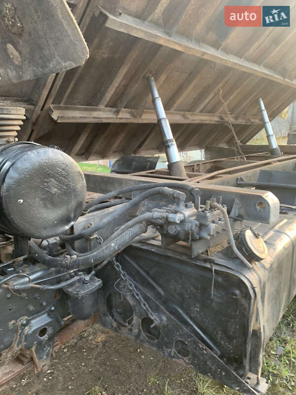 Самоскид КамАЗ 55102 1989 в Борщеві