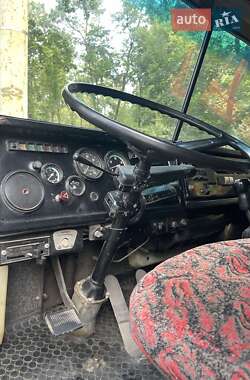 Фронтальный погрузчик КамАЗ 5511 1989 в 