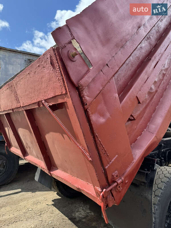 Самоскид КамАЗ 5511 1988 в Львові