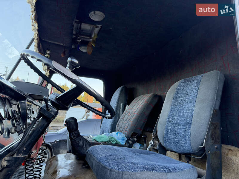 Самосвал КамАЗ 5511 1984 в Львове фото 4 Самосвал КамАЗ 5511 1984 в Львове