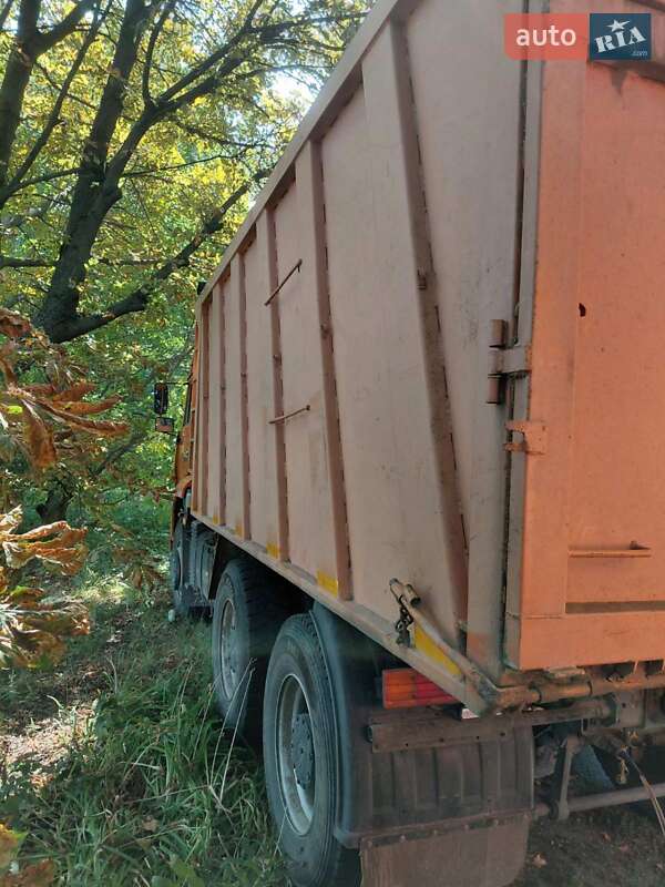 Самоскид КамАЗ 6520 2003 в Дніпрі