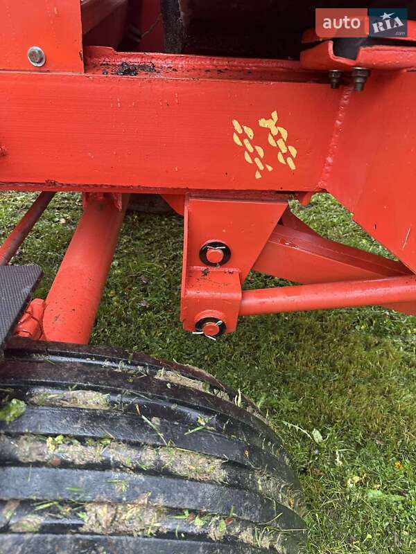 Евакуатор Карпатець ПЭА-1.0 1992 в Снятині