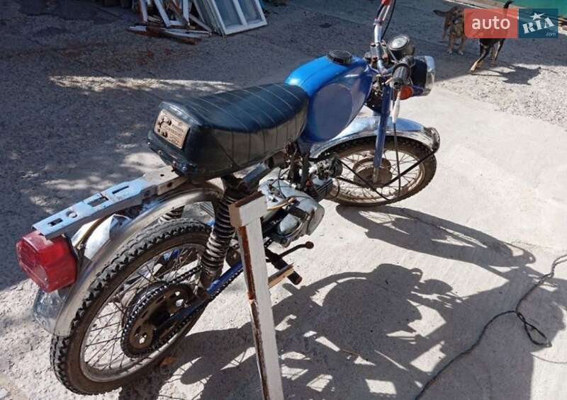 Вантажні моторолери, мотоцикли, скутери, мопеди Карпати Карпати 1990 в Павлограді