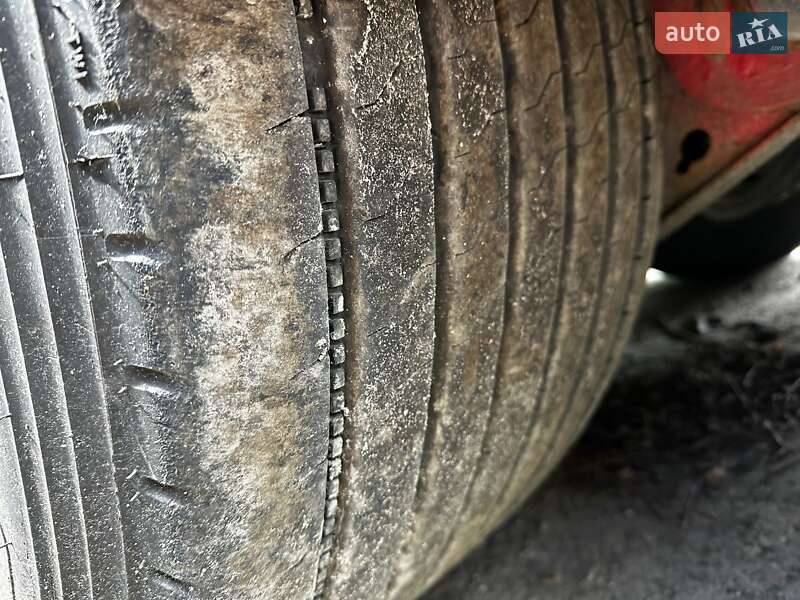 Тентованный борт (штора) - полуприцеп Kassbohrer Maxima 2012 в Луцке