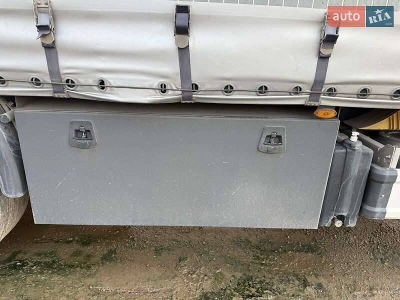 Тентований борт (штора) - напівпричіп Kassbohrer Maxima 2022 в Львові