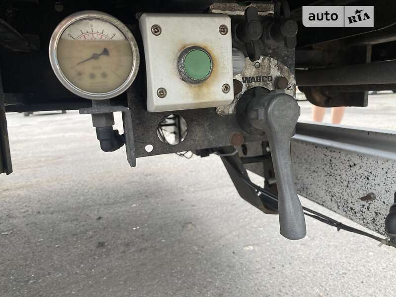 Тентований борт (штора) - напівпричіп Kassbohrer Md 2012 в Хмельницькому