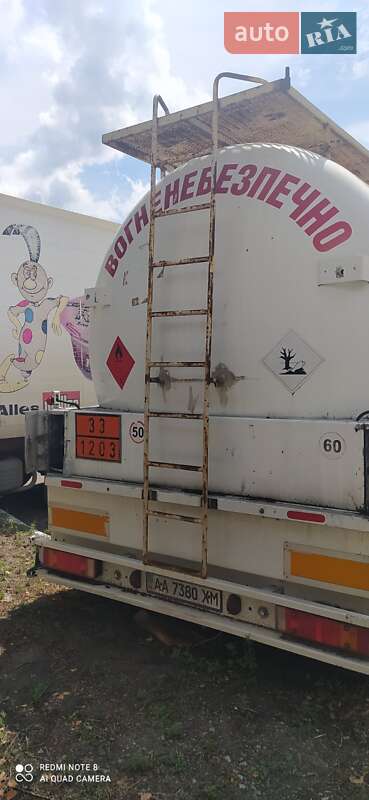 Цистерна полуприцеп Kassbohrer STB 1994 в Киеве фото 2 Цистерна полуприцеп Kassbohrer STB 1994 в Киеве