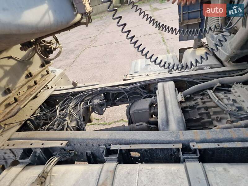 Цистерна Kassbohrer STB 1986 в Апостолово фото 5 Цистерна Kassbohrer STB 1986 в Апостолово