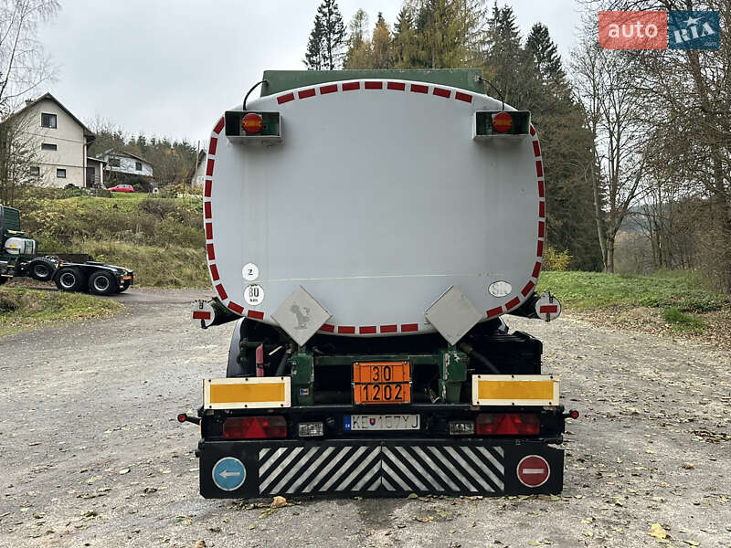 Цистерна полуприцеп Kassbohrer STB 1996 в Хусте фото 8 Цистерна полуприцеп Kassbohrer STB 1996 в Хусте