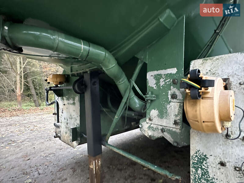 Цистерна полуприцеп Kassbohrer STB 1996 в Хусте фото 13 Цистерна полуприцеп Kassbohrer STB 1996 в Хусте