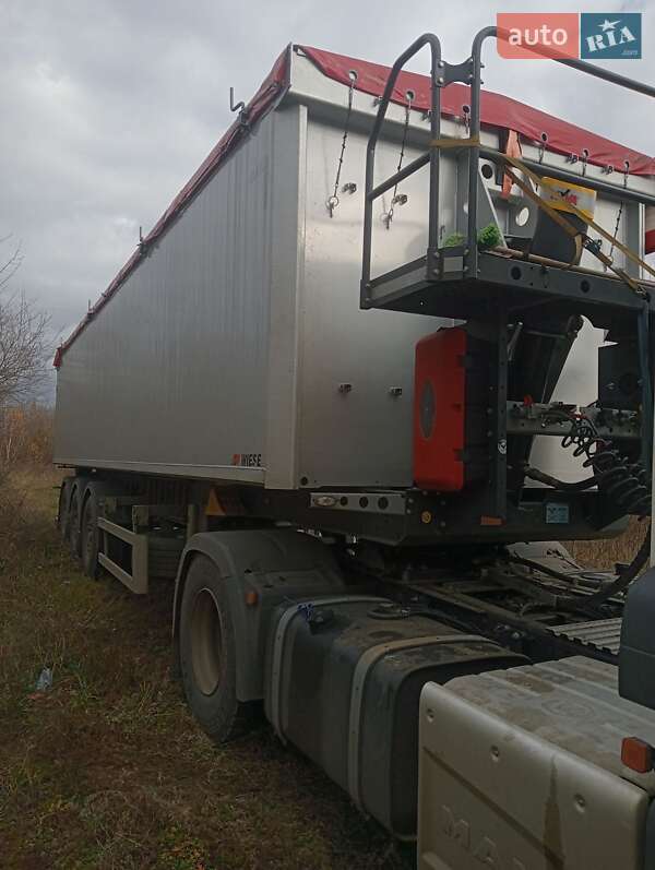 Зерновоз - напівпричіп Kassbohrer XS 2023 в Локачах