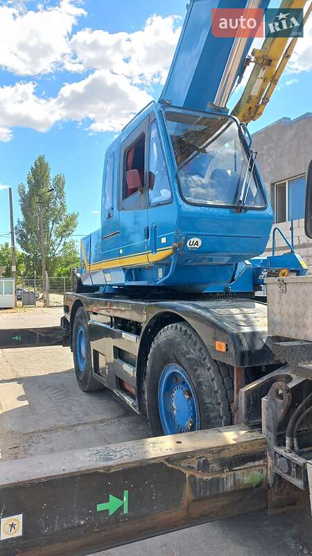 Автокран Kato CR 1997 в Одесі