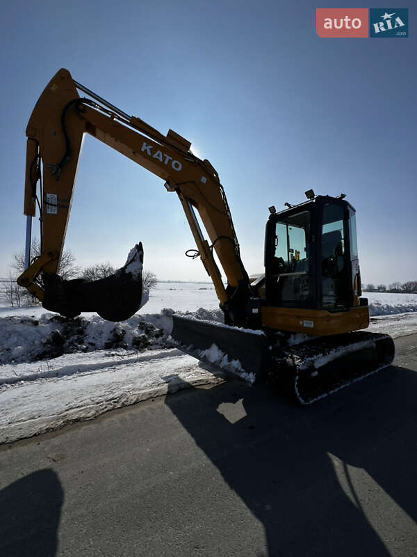 Міні-екскаватор Kato HD 2018 в Тернополі фото 2 Міні-екскаватор Kato HD 2018 в Тернополі