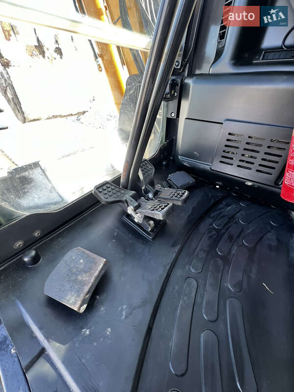 Міні-екскаватор Kato HD 2018 в Тернополі фото 29 Міні-екскаватор Kato HD 2018 в Тернополі