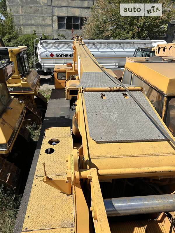 Автокран Kato NK 2010 в Києві