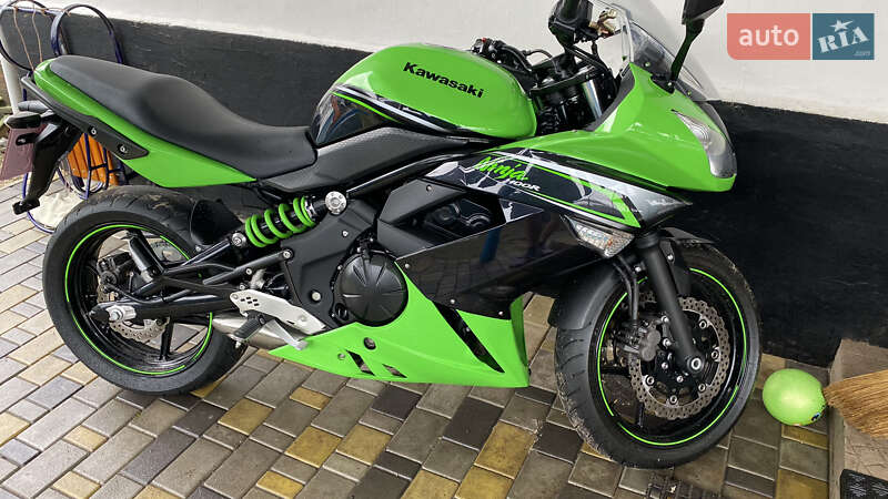 Мотоцикл Спорт-туризм Kawasaki 400 2013 в 