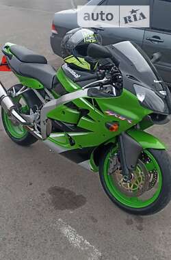 Спортбайк Kawasaki 636 2000 в Дніпрі