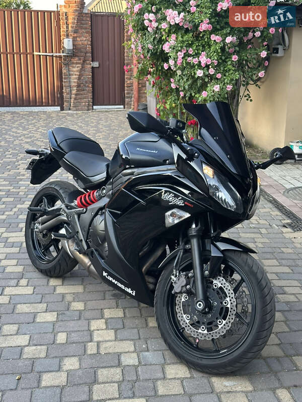 Мотоцикл Спорт-туризм Kawasaki 650 2012 в Днепре