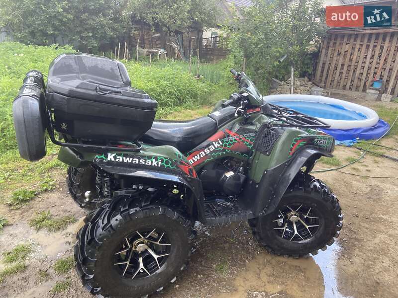 Квадроцикл  утилитарный Kawasaki Brute Force 750 2006 в Сваляве