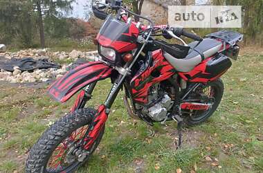 Мотоцикл Багатоцільовий (All-round) Kawasaki D-Tracker 250 2003 в Шумську