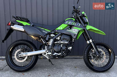 Мотоцикл Супермото (Motard) Kawasaki D-Tracker 250 2011 в 