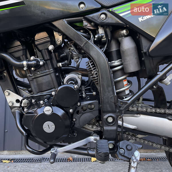 Мотоцикл Супермото (Motard) Kawasaki D-Tracker 250 2011 в Марганці фото 10 Мотоцикл Супермото (Motard) Kawasaki D-Tracker 250 2011 в Марганці