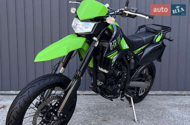 Мотоцикл Супермото (Motard) Kawasaki D-Tracker 250 2011 в 